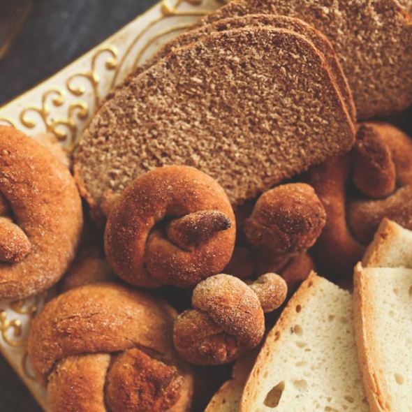 1987_free-stock-photos-homemade-bread-and-bagels